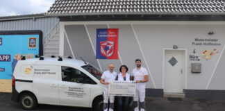 Flohmarkterlös und Spenden für die Clown-Doktoren
